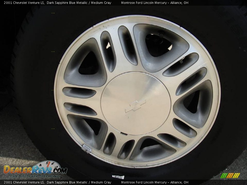 2001 Chevrolet Venture LS Dark Sapphire Blue Metallic / Medium Gray Photo #11
