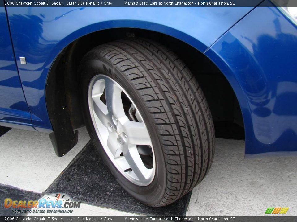 2006 Chevrolet Cobalt LT Sedan Laser Blue Metallic / Gray Photo #17