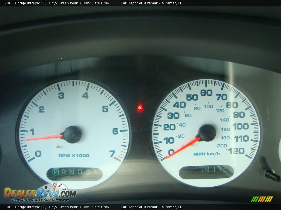 2003 Dodge Intrepid SE Onyx Green Pearl / Dark Slate Gray Photo #17