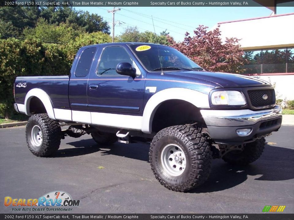 2002 Ford F150 XLT SuperCab 4x4 True Blue Metallic / Medium Graphite Photo #1