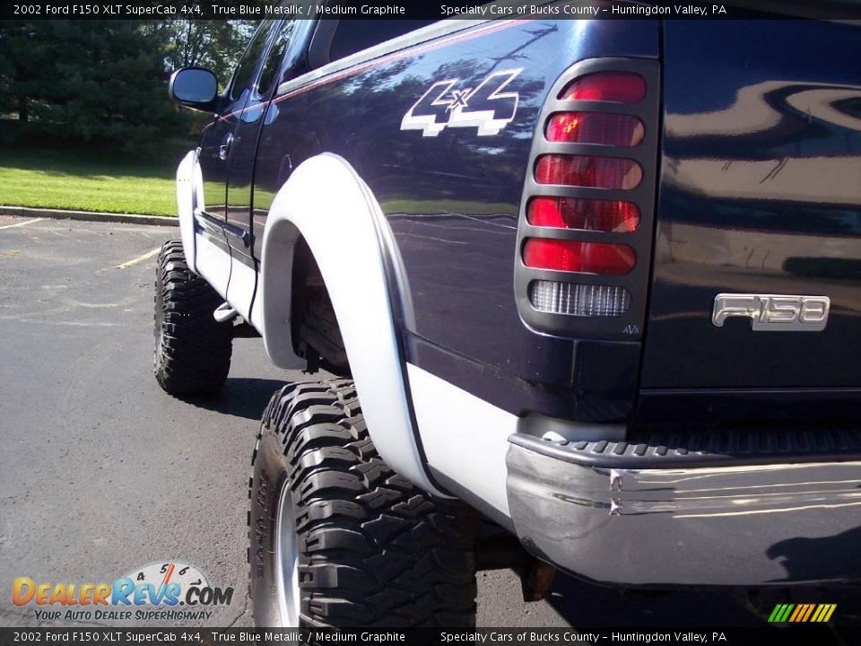 2002 Ford F150 XLT SuperCab 4x4 True Blue Metallic / Medium Graphite Photo #20