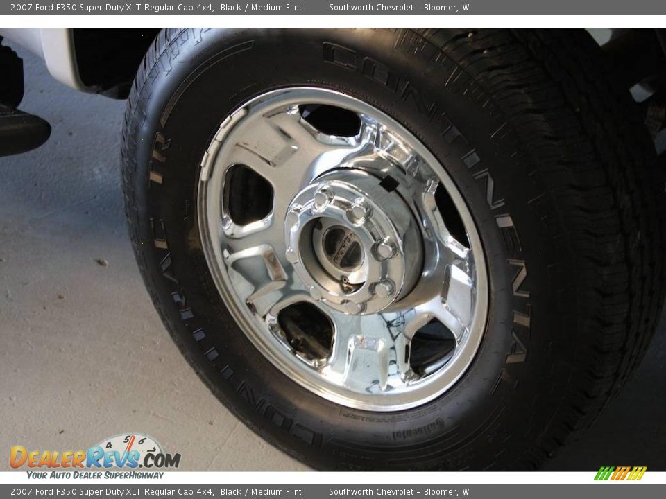 2007 Ford F350 Super Duty XLT Regular Cab 4x4 Black / Medium Flint Photo #7
