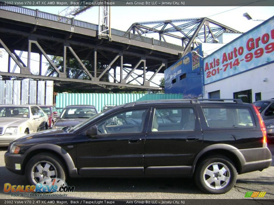 2002 Volvo V70 2.4T XC AWD Wagon Black / Taupe/Light Taupe Photo #7