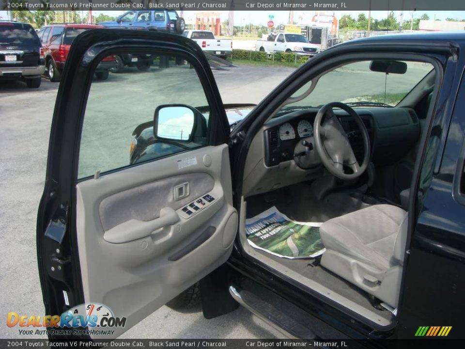 2004 Toyota Tacoma V6 PreRunner Double Cab Black Sand Pearl / Charcoal Photo #10