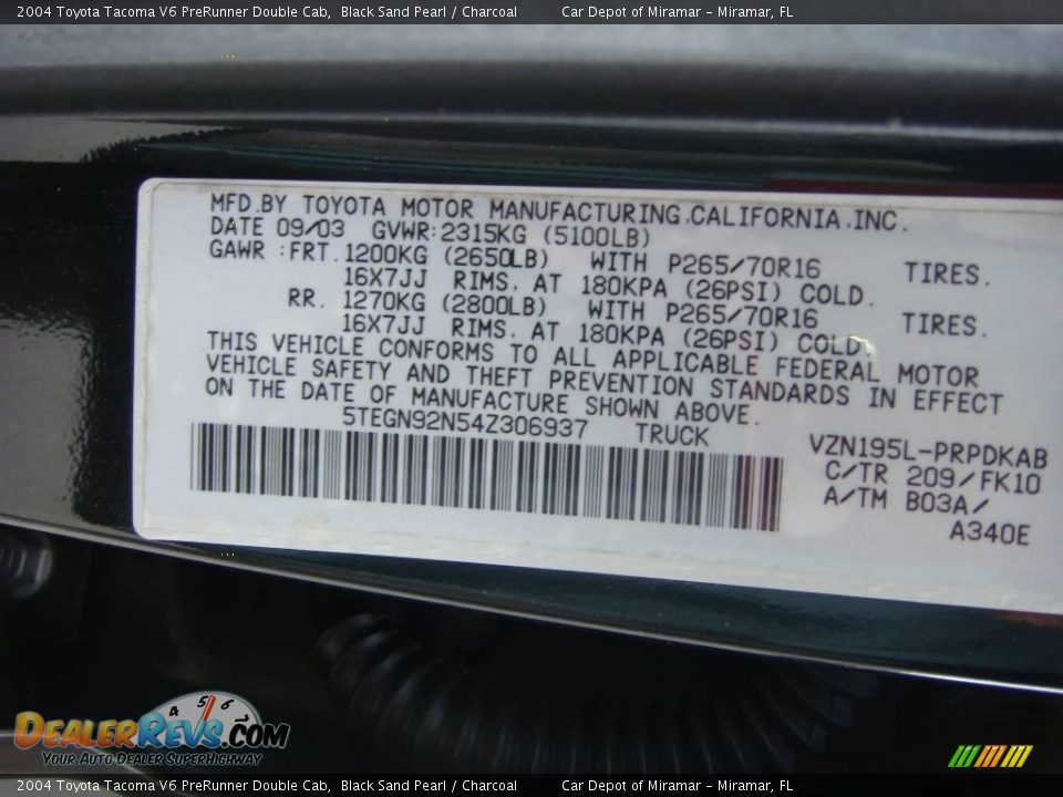 2004 Toyota Tacoma V6 PreRunner Double Cab Black Sand Pearl / Charcoal Photo #17