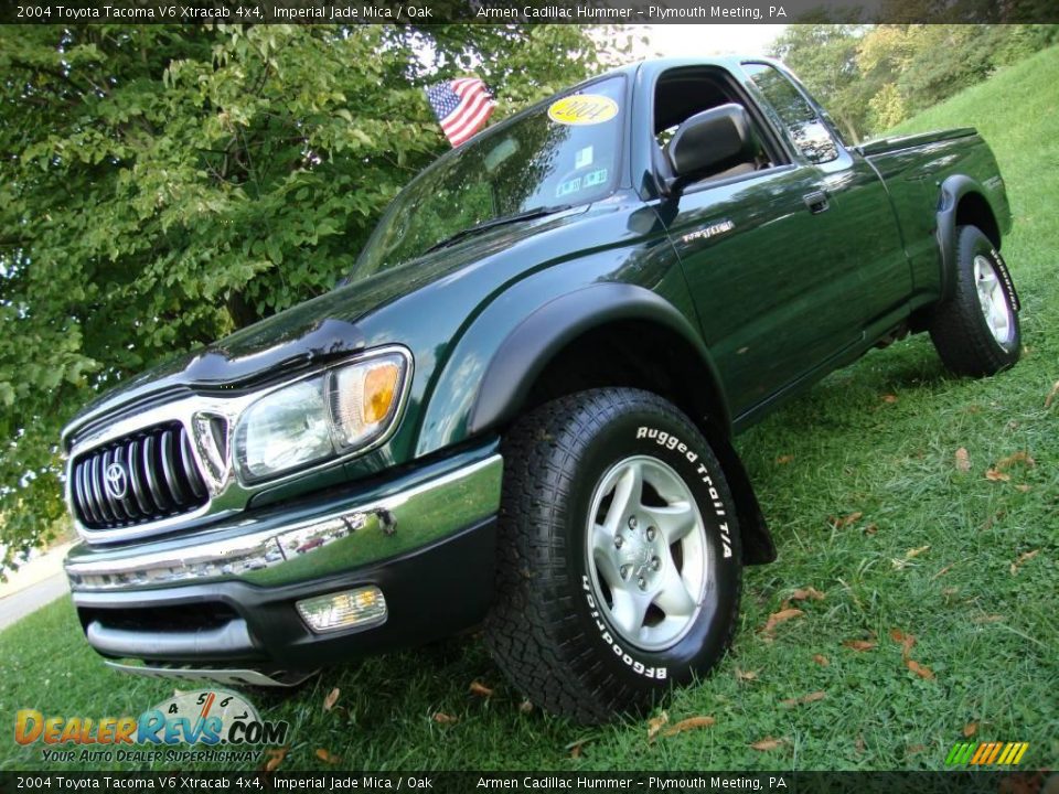 2004 Toyota Tacoma V6 Xtracab 4x4 Imperial Jade Mica / Oak Photo #2