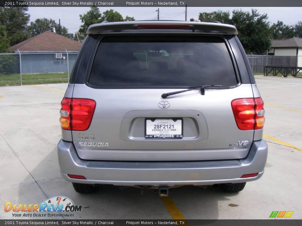 2001 Toyota Sequoia Limited Silver Sky Metallic / Charcoal Photo #4