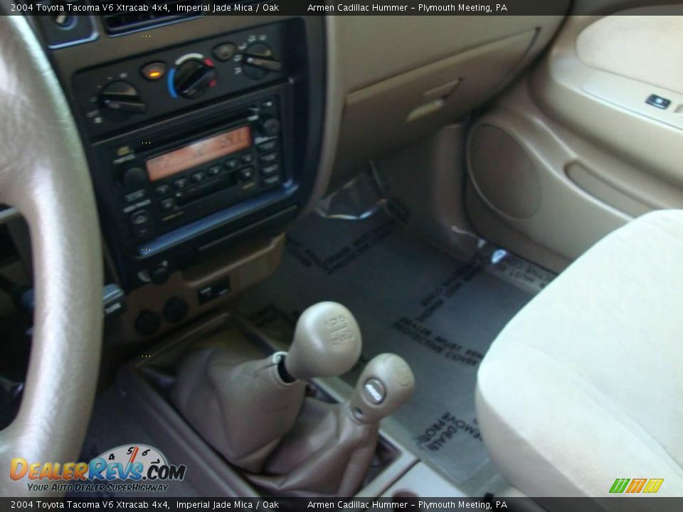 2004 Toyota Tacoma V6 Xtracab 4x4 Imperial Jade Mica / Oak Photo #30