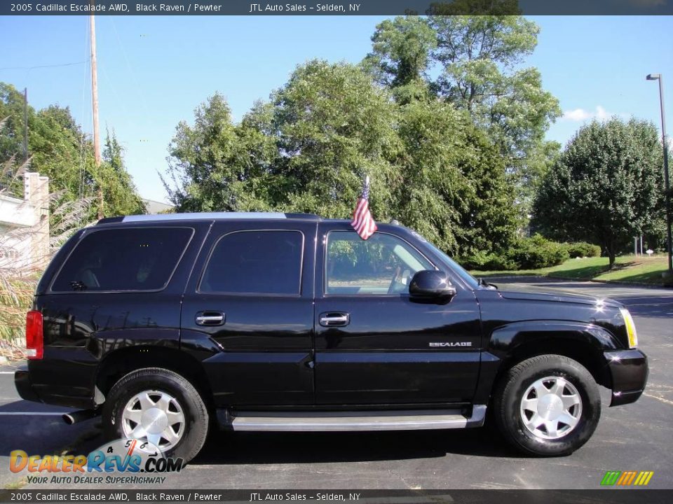 2005 Cadillac Escalade AWD Black Raven / Pewter Photo #6