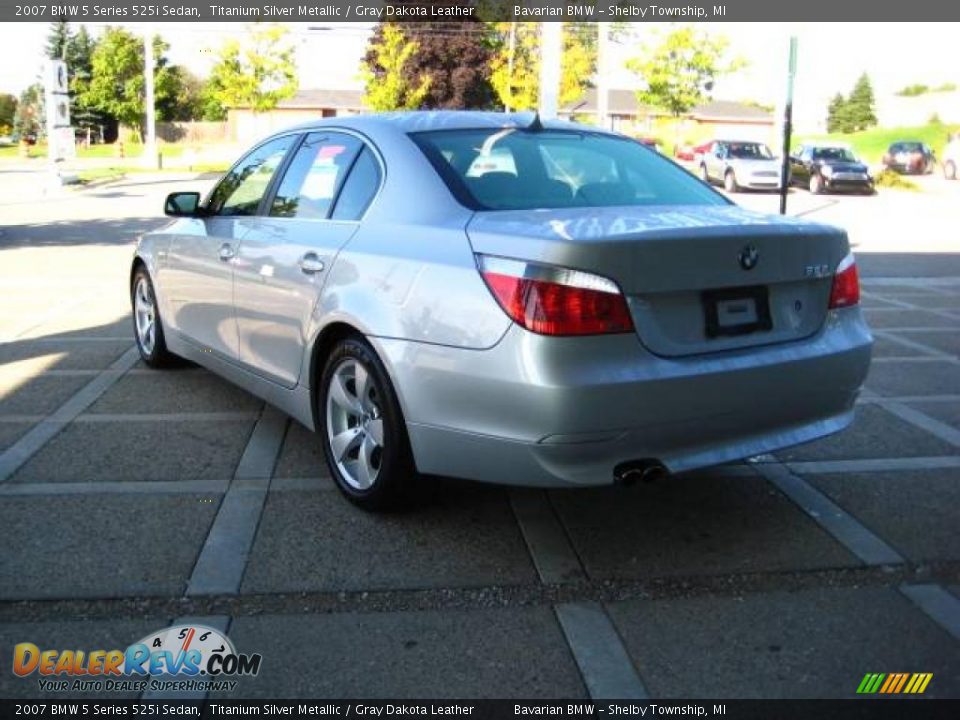 2007 BMW 5 Series 525i Sedan Titanium Silver Metallic / Gray Dakota Leather Photo #6