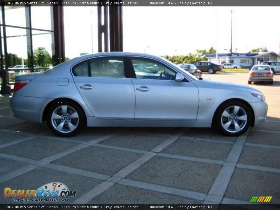 2007 BMW 5 Series 525i Sedan Titanium Silver Metallic / Gray Dakota Leather Photo #9