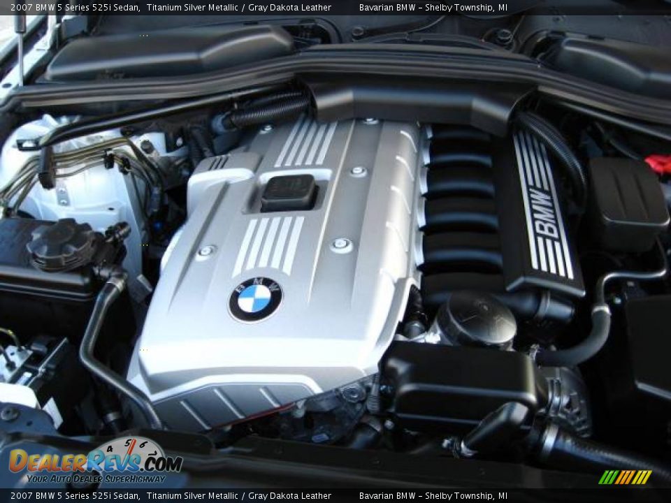 2007 BMW 5 Series 525i Sedan Titanium Silver Metallic / Gray Dakota Leather Photo #11