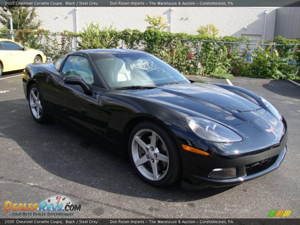 2005 Chevrolet Corvette Coupe Black / Steel Grey Photo #5