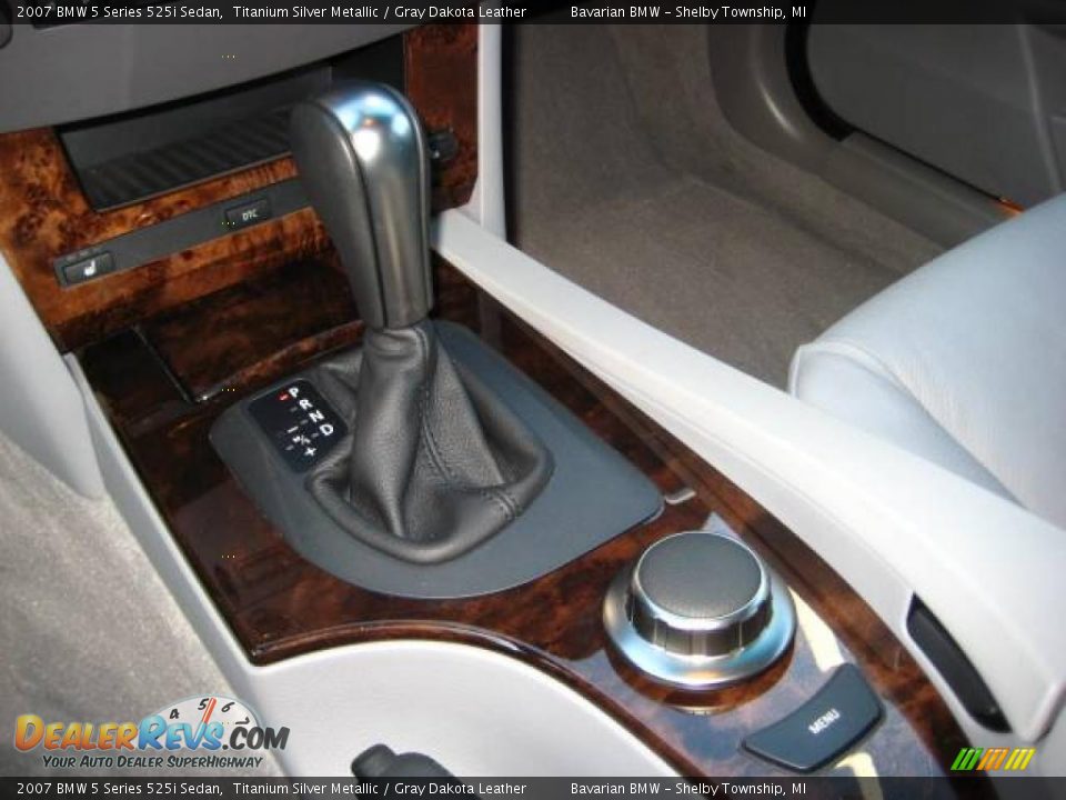 2007 BMW 5 Series 525i Sedan Titanium Silver Metallic / Gray Dakota Leather Photo #20