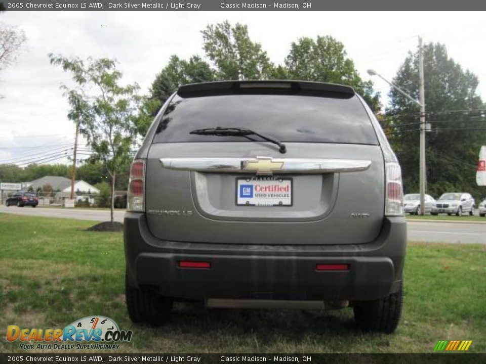 2005 Chevrolet Equinox LS AWD Dark Silver Metallic / Light Gray Photo #5