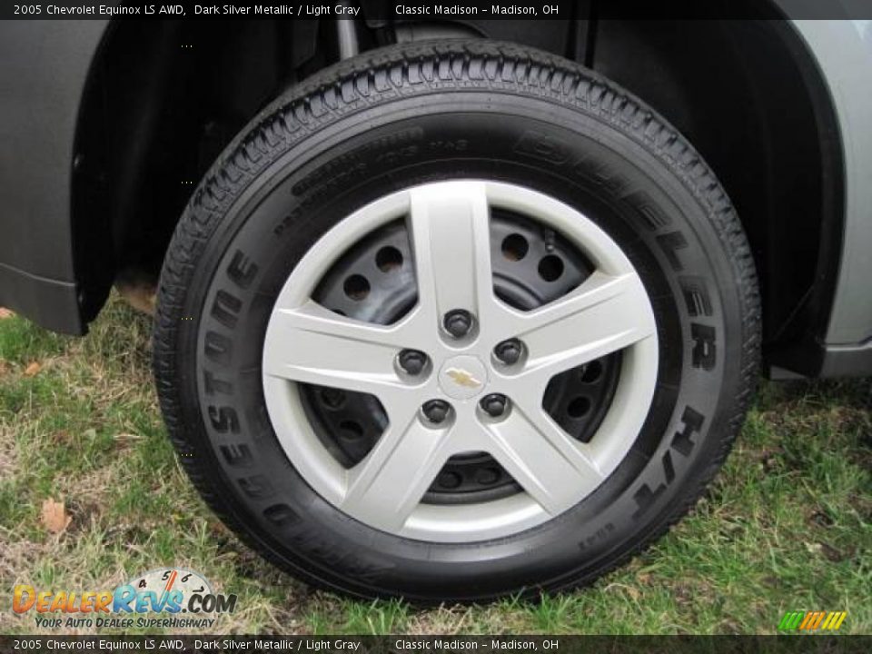 2005 Chevrolet Equinox LS AWD Dark Silver Metallic / Light Gray Photo #9