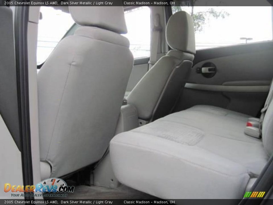 2005 Chevrolet Equinox LS AWD Dark Silver Metallic / Light Gray Photo #14