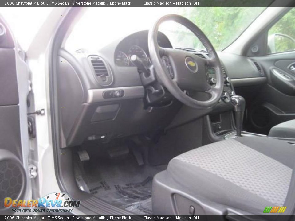 2006 Chevrolet Malibu LT V6 Sedan Silverstone Metallic / Ebony Black Photo #12