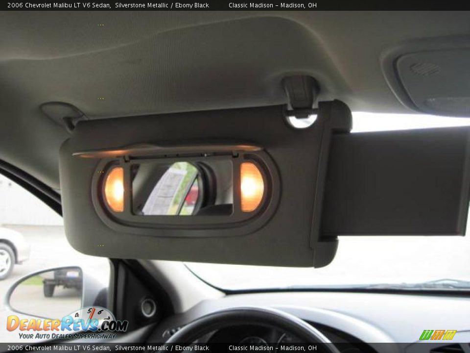 2006 Chevrolet Malibu LT V6 Sedan Silverstone Metallic / Ebony Black Photo #21