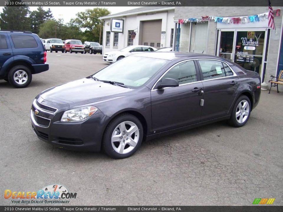 2010 Chevrolet Malibu LS Sedan Taupe Gray Metallic / Titanium Photo #7