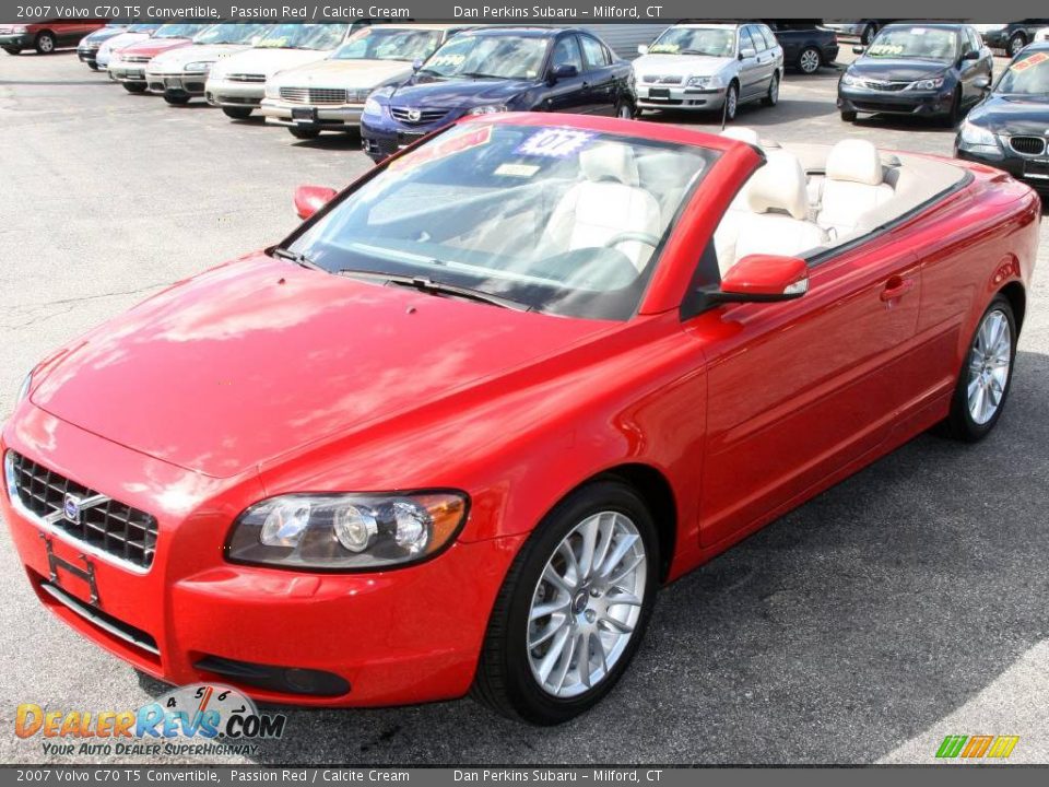2007 Volvo C70 T5 Convertible Passion Red / Calcite Cream Photo #1