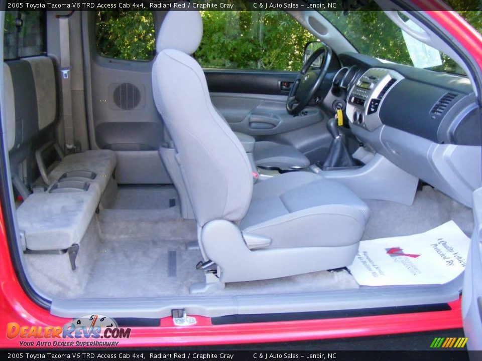 2005 Toyota Tacoma V6 TRD Access Cab 4x4 Radiant Red / Graphite Gray Photo #5