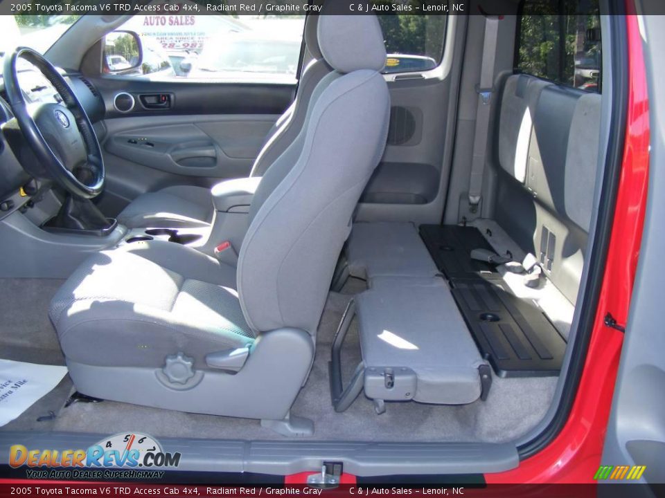 2005 Toyota Tacoma V6 TRD Access Cab 4x4 Radiant Red / Graphite Gray Photo #8