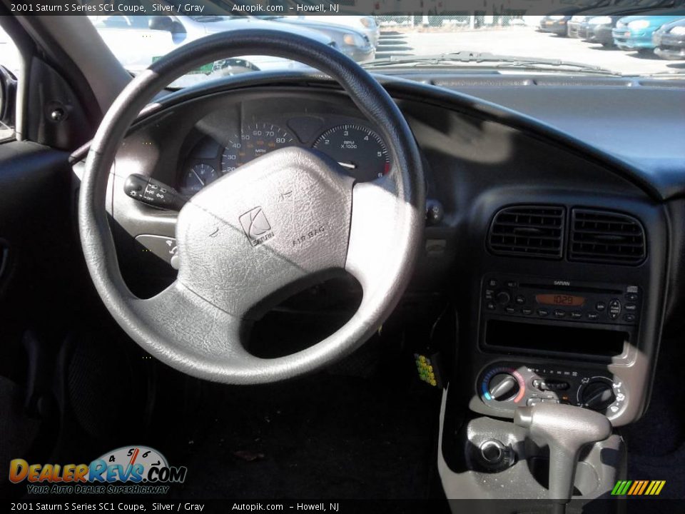 2001 Saturn S Series SC1 Coupe Silver / Gray Photo #12