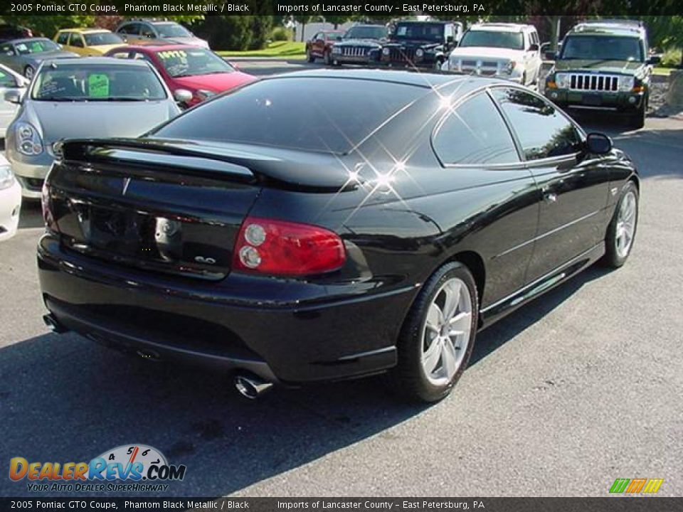 2005 Pontiac GTO Coupe Phantom Black Metallic / Black Photo #6