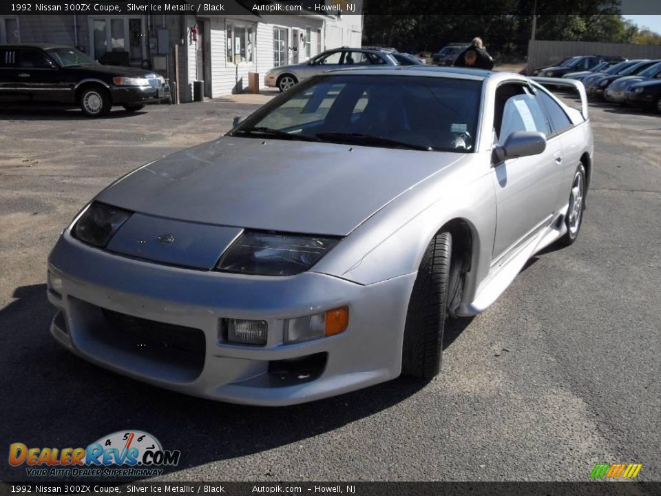 1992 Nissan 300ZX Coupe Silver Ice Metallic / Black Photo #2