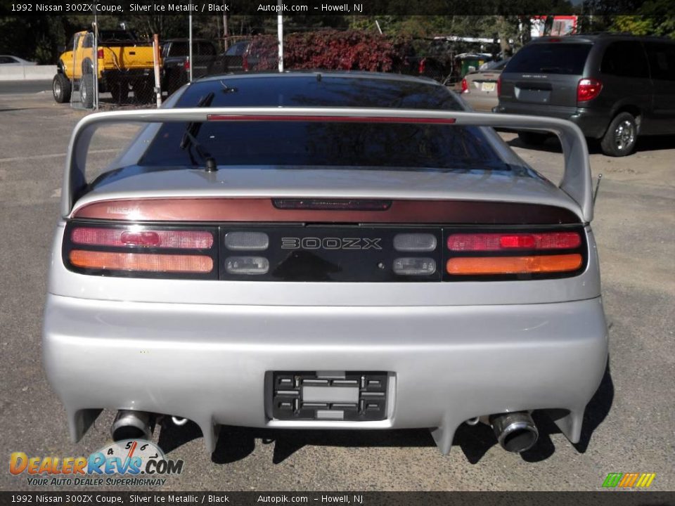 1992 Nissan 300ZX Coupe Silver Ice Metallic / Black Photo #5