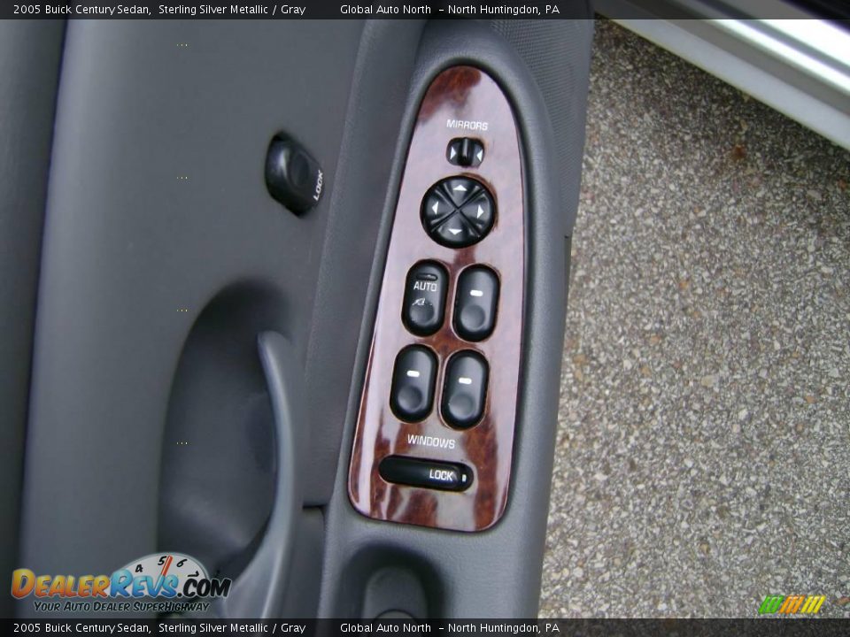 2005 Buick Century Sedan Sterling Silver Metallic / Gray Photo #10