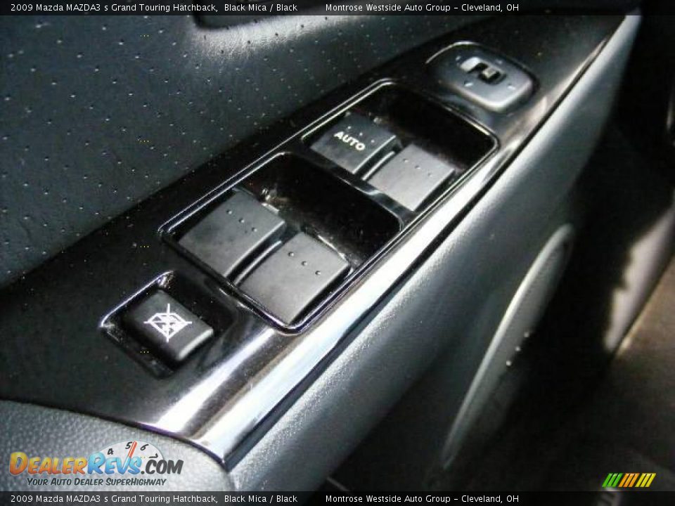 2009 Mazda MAZDA3 s Grand Touring Hatchback Black Mica / Black Photo #24
