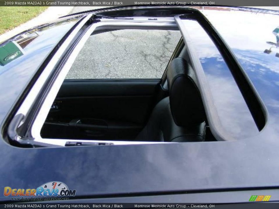 2009 Mazda MAZDA3 s Grand Touring Hatchback Black Mica / Black Photo #27
