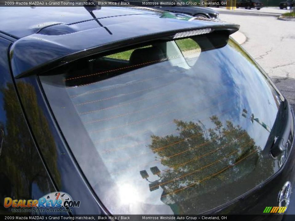 2009 Mazda MAZDA3 s Grand Touring Hatchback Black Mica / Black Photo #29