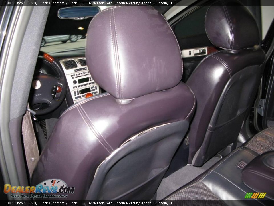 2004 Lincoln LS V8 Black Clearcoat / Black Photo #19