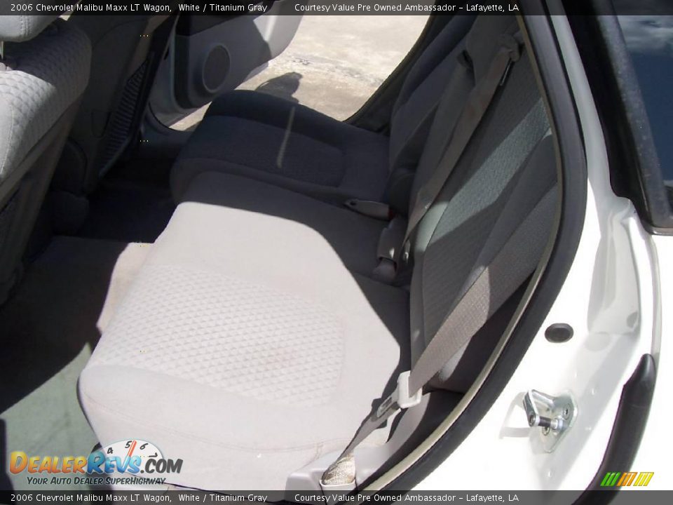 2006 Chevrolet Malibu Maxx LT Wagon White / Titanium Gray Photo #8