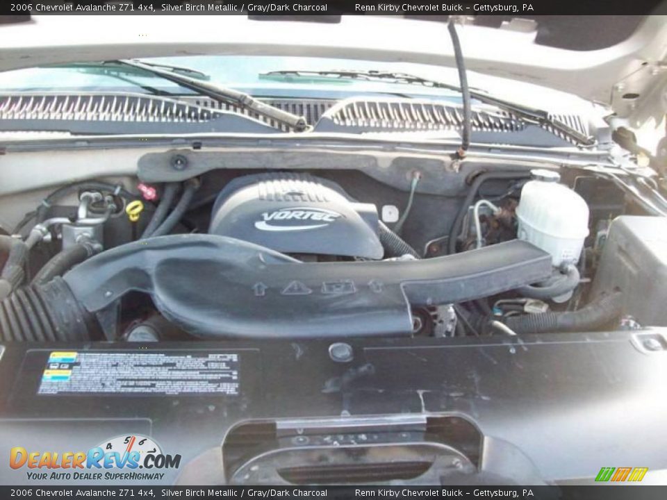 2006 Chevrolet Avalanche Z71 4x4 Silver Birch Metallic / Gray/Dark Charcoal Photo #11