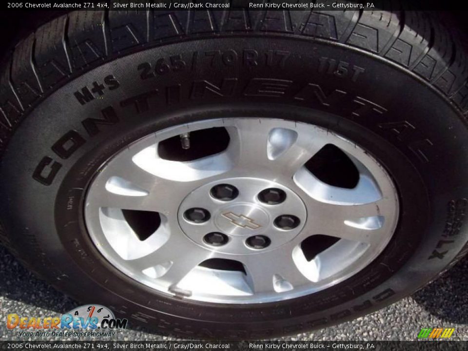 2006 Chevrolet Avalanche Z71 4x4 Silver Birch Metallic / Gray/Dark Charcoal Photo #14