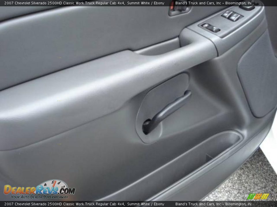 2007 Chevrolet Silverado 2500HD Classic Work Truck Regular Cab 4x4 Summit White / Ebony Photo #14