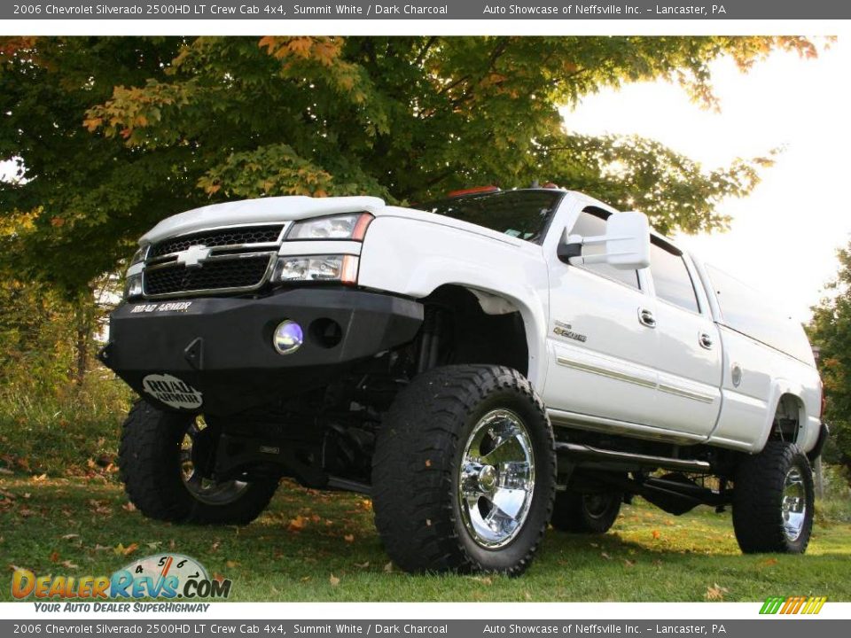 2006 Chevrolet Silverado 2500HD LT Crew Cab 4x4 Summit White / Dark Charcoal Photo #4