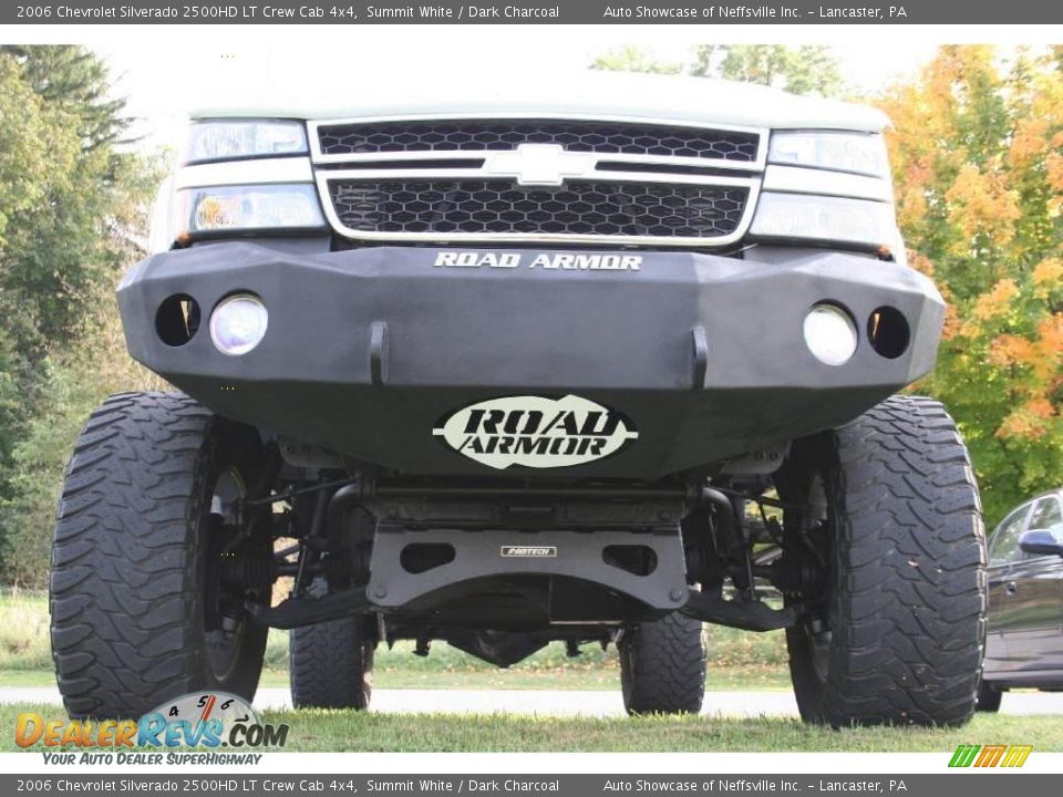 2006 Chevrolet Silverado 2500HD LT Crew Cab 4x4 Summit White / Dark Charcoal Photo #23