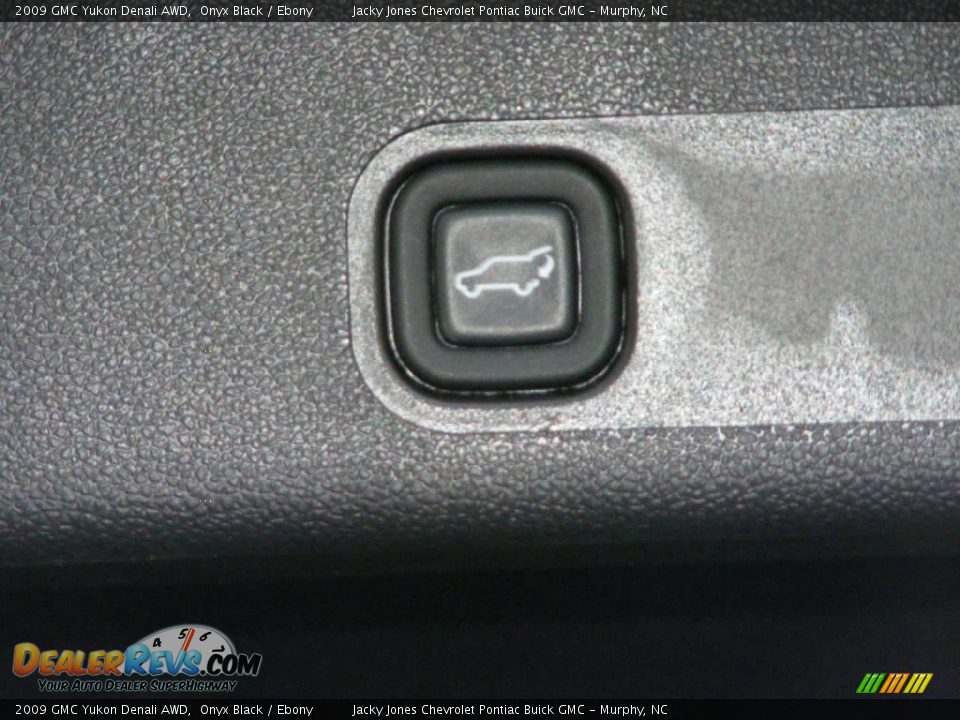2009 GMC Yukon Denali AWD Onyx Black / Ebony Photo #14