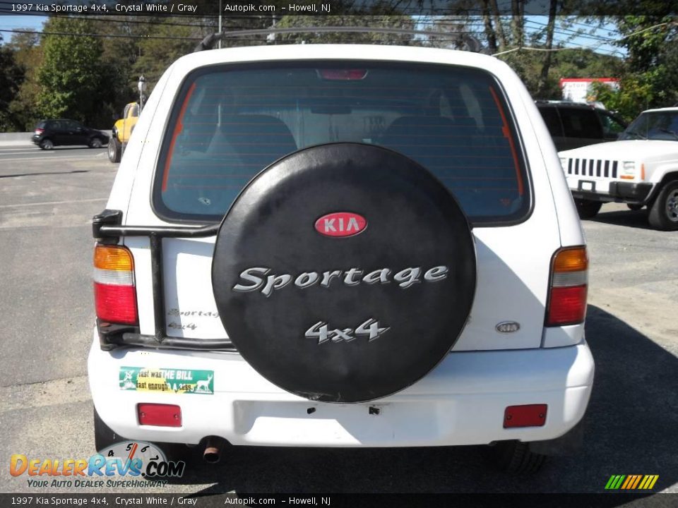 1997 Kia Sportage 4x4 Crystal White / Gray Photo #6