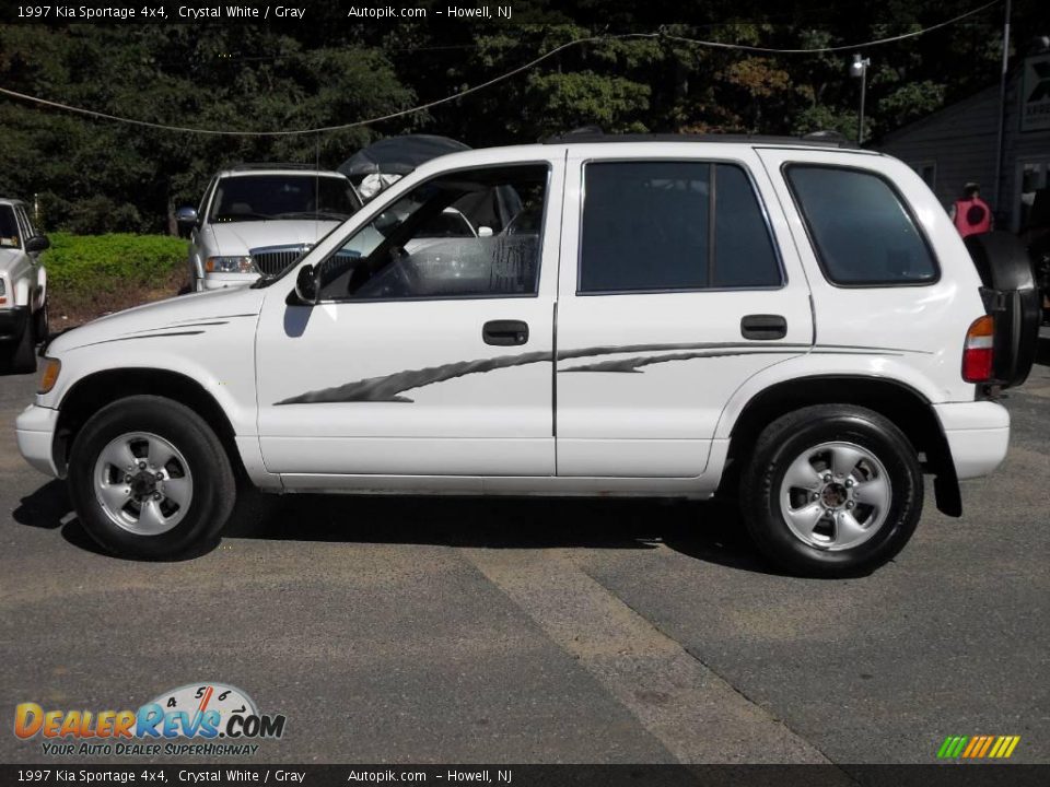 1997 Kia Sportage 4x4 Crystal White / Gray Photo #8