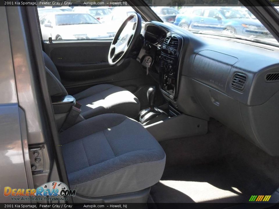 2001 Kia Sportage Pewter Gray / Gray Photo #10