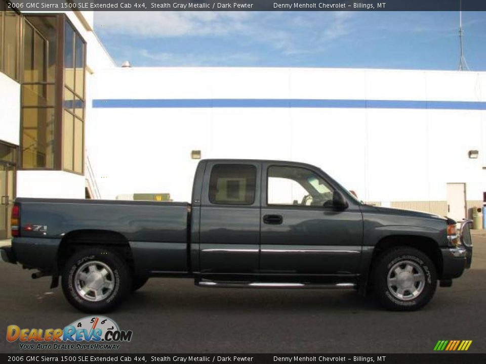 2006 GMC Sierra 1500 SLE Extended Cab 4x4 Stealth Gray Metallic / Dark Pewter Photo #5