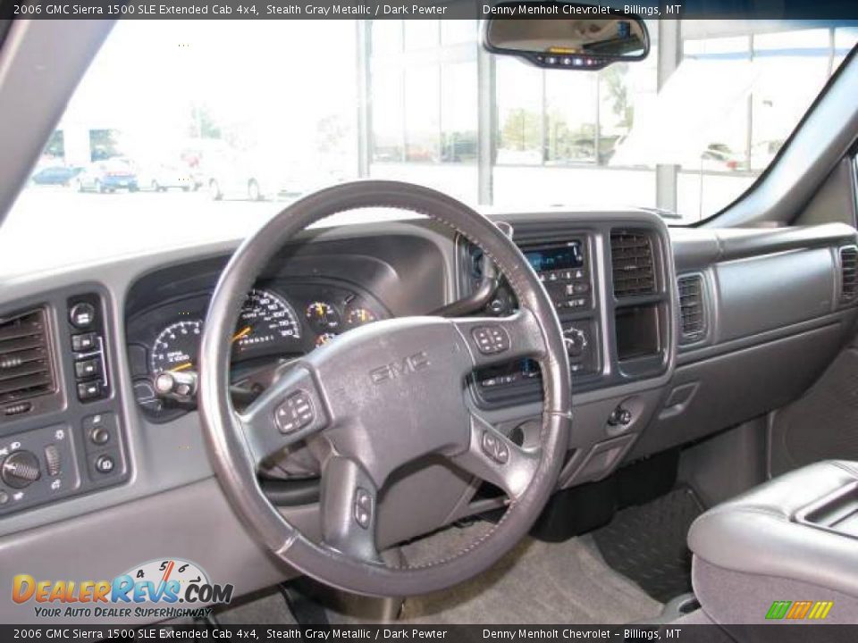 2006 GMC Sierra 1500 SLE Extended Cab 4x4 Stealth Gray Metallic / Dark Pewter Photo #12
