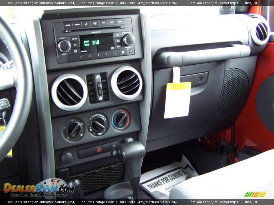 2009 Jeep Wrangler Unlimited Sahara 4x4 Sunburst Orange Pearl / Dark Slate Gray/Medium Slate Gray Photo #17