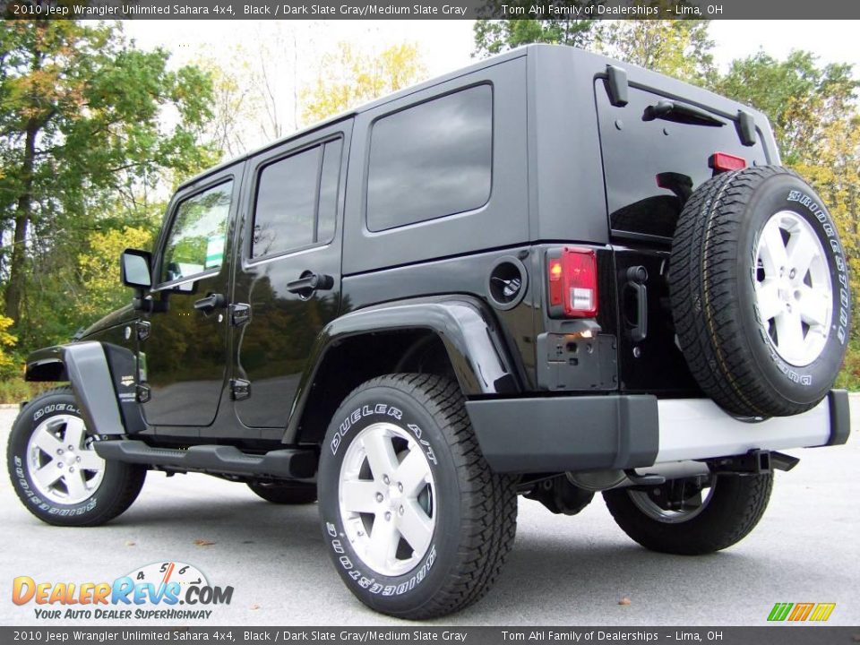 2010 Jeep Wrangler Unlimited Sahara 4x4 Black / Dark Slate Gray/Medium Slate Gray Photo #4